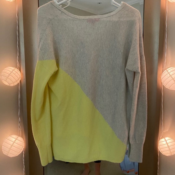 Lilly Pulitzer Rica Cashmere Sweater - Picture 5 of 5